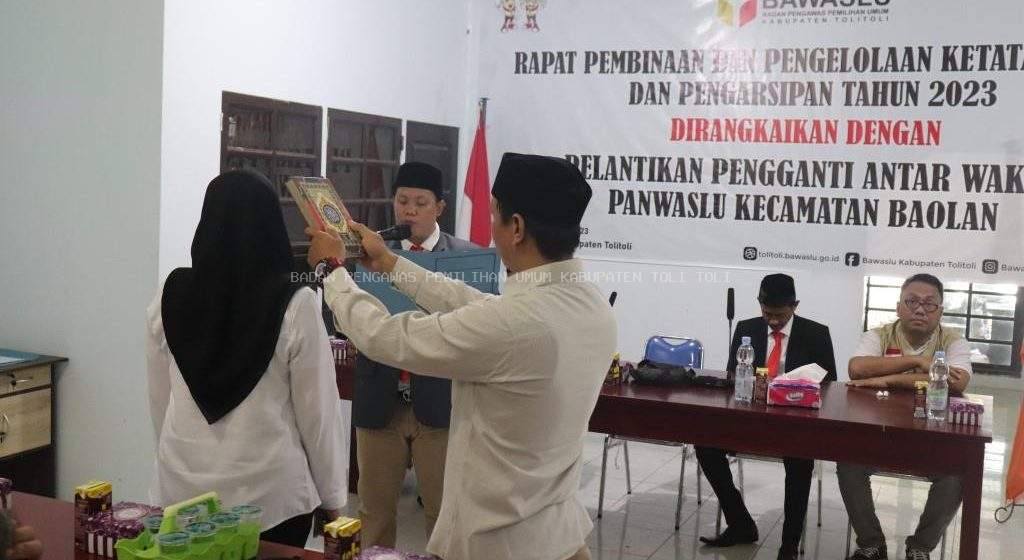 Bawaslu Tolitoli Lantik PAW Panwaslu Kecamatan Baolan