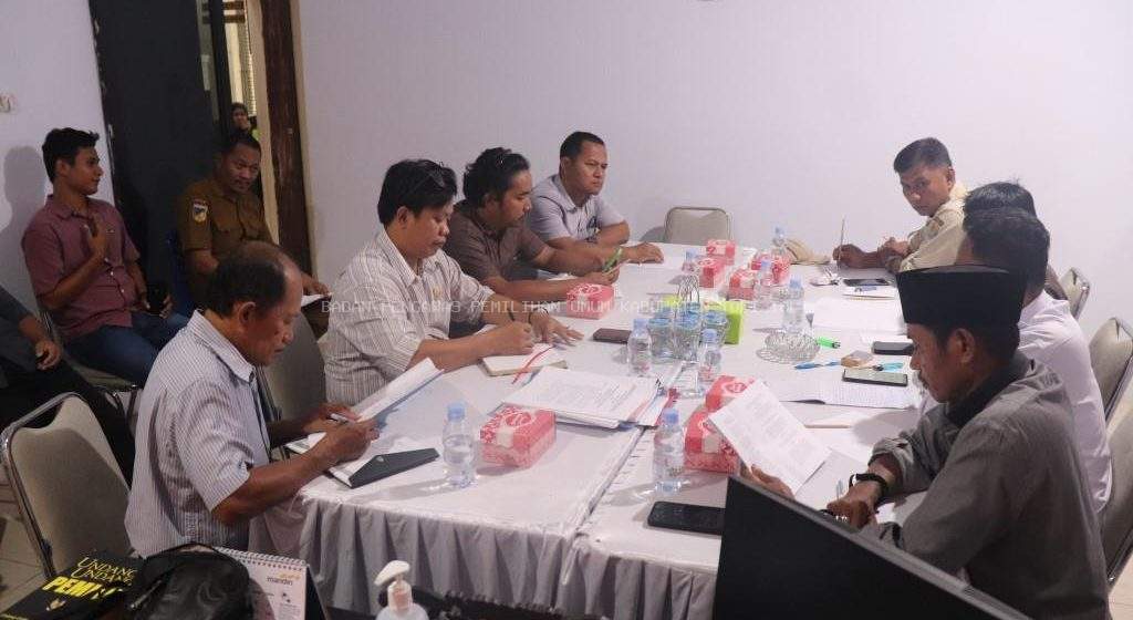Bawaslu Tolitoli Kumpulkan Pihak Terkait Bahas Pemasangan Alat Peraga yang Beredar