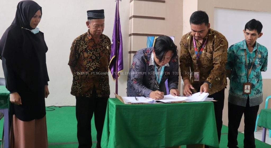 Bawaslu Tolitoli Lakukan Penandatanganan MoA bersama STIE Mujahidin Tolitoli