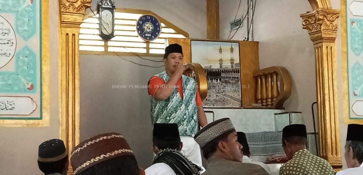 Safari Jumat, Bawaslu Tolitoli Ajak Masyarakat Awasi Pemilu