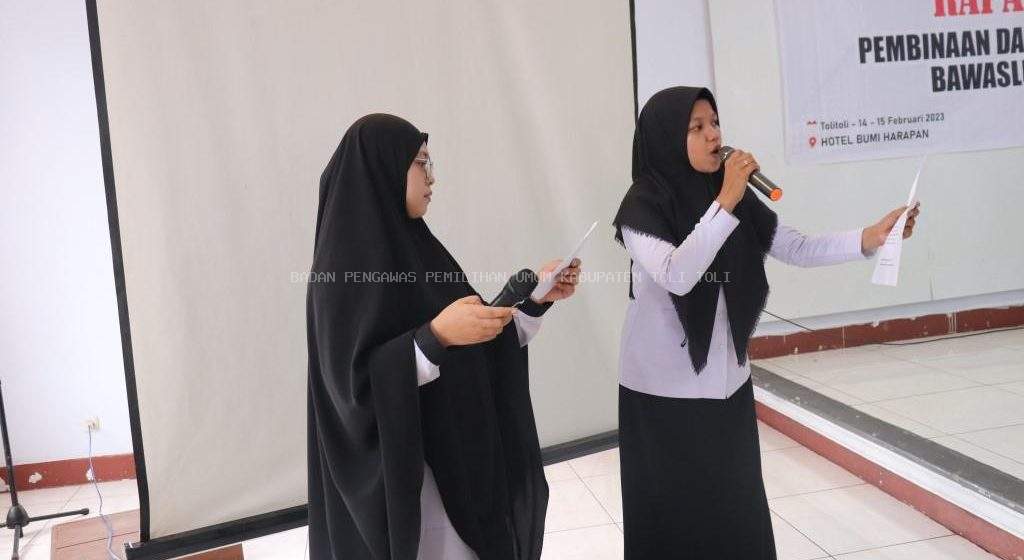 Peringatan Satu Tahun Menuju Pemilu Tahun 2024, Bawaslu Tolitoli Persembahkan Musikalisasi Puisi