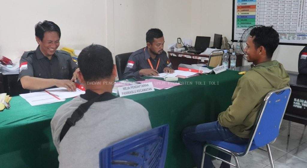 Bawaslu Tolitoli Perpanjang Pendaftaran Panwascam pada Delapan Kecamatan