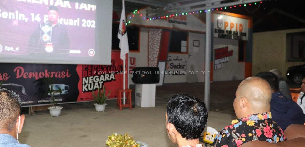 PIMPINAN BAWASLU TOLITOLI HADIRI PELUNCURAN HARI PEMUNGUTAN SUARA PEMILU TAHUN 2024