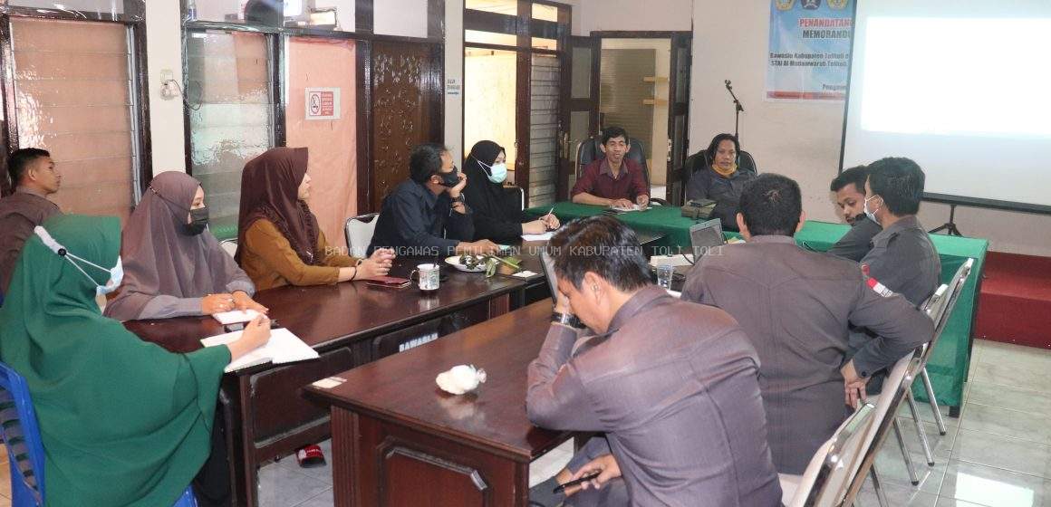 BAWASLU TOLITOLI GELAR IN-HOUSE TRAINING TAHAP 2