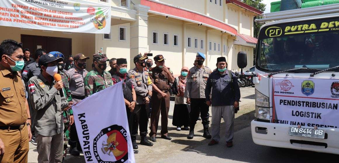 BAWASLU TOLITOLI KAWAL LANGSUNG PELEPASAN LOGISTIK PILKADA