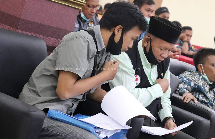 Pengawasan Rekapitulasi Suara, Bawaslu Tolitoli Pastikan Kesesuaian Data Pemilihan