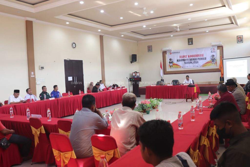 Bersama Forkopimda dan Peserta Pemilu, Bawaslu Tolitoli Perkuat Koordinasi Cegah Pelanggaran Kampanye