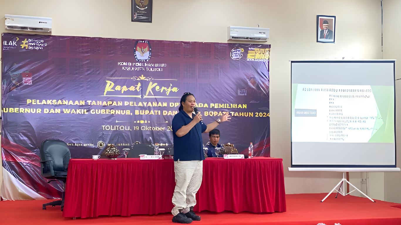 Ketua Bawaslu Kabupaten Tolitoli, Fajar Syadik, hadir sebagai narasumber dan menekankan pentingnya sinergi antar lembaga.