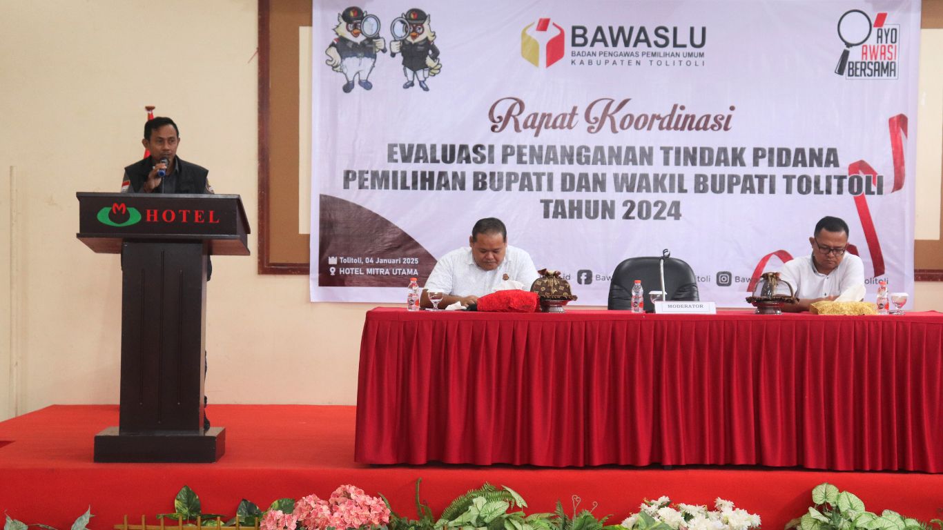 Rapat evaluasi yang digelar Bawaslu Tolitoli bersama Gakkumdu berhasil mengidentifikasi tantangan dan solusi dalam penanganan tindak pidana pilkada 2024. Fokus utama adalah peningkatan koordinasi, kapasitas SDM, dan efektivitas mekanisme pelaporan untuk memastikan keadilan dan integritas dalam pemilu mendatang.