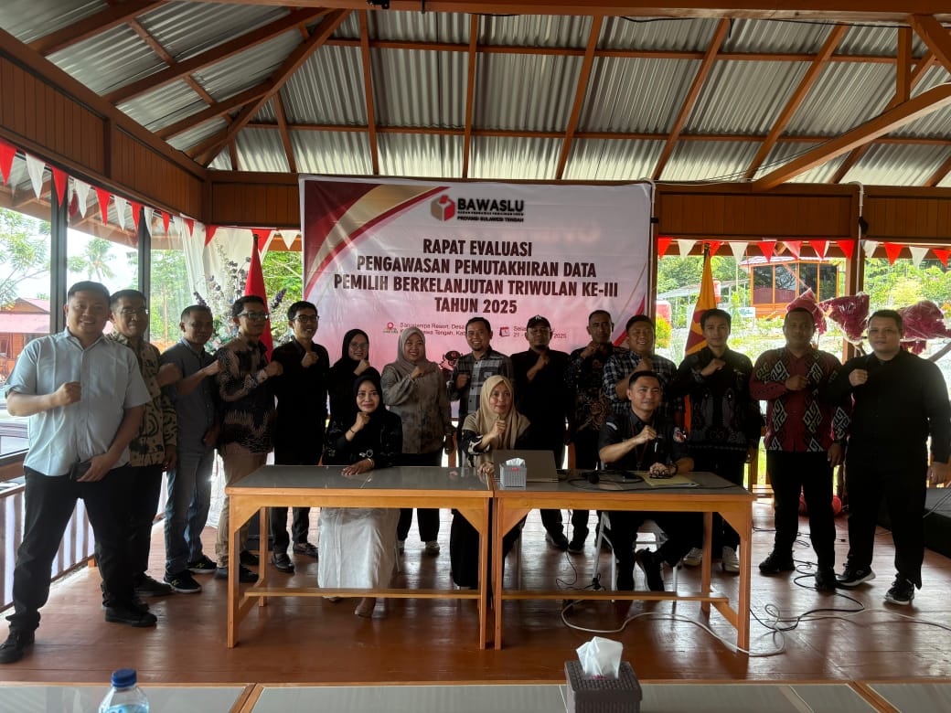 Rapat Evaluasi Pengawasan Pemutakhiran Data Pemilih Berkelanjutan Triwulan III