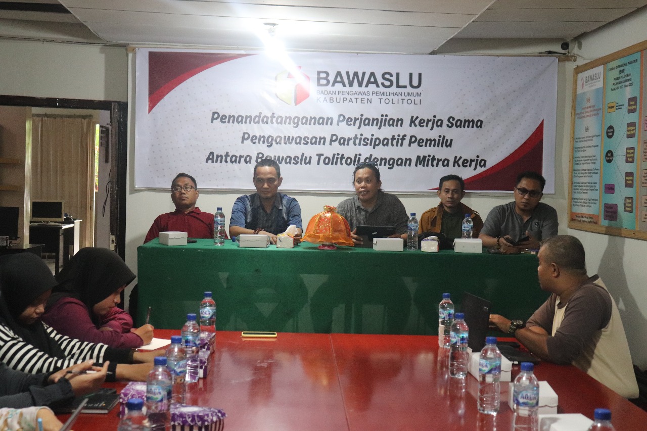Bawaslu Kabupaten Tolitoli Melaksanakan Rapat dan Dihadiri Ketua Bawaslu Provinsi Sulawesi Tengah