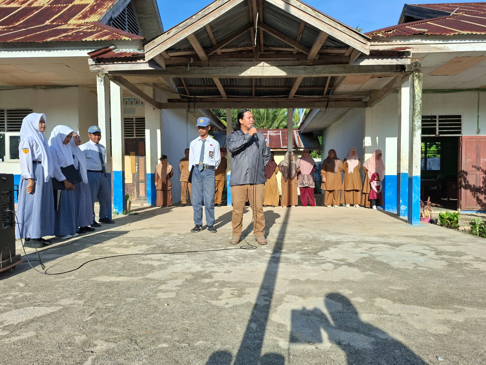 Ketua Bawaslu Kabupaten Tolitoli Dalam Sosialisasi