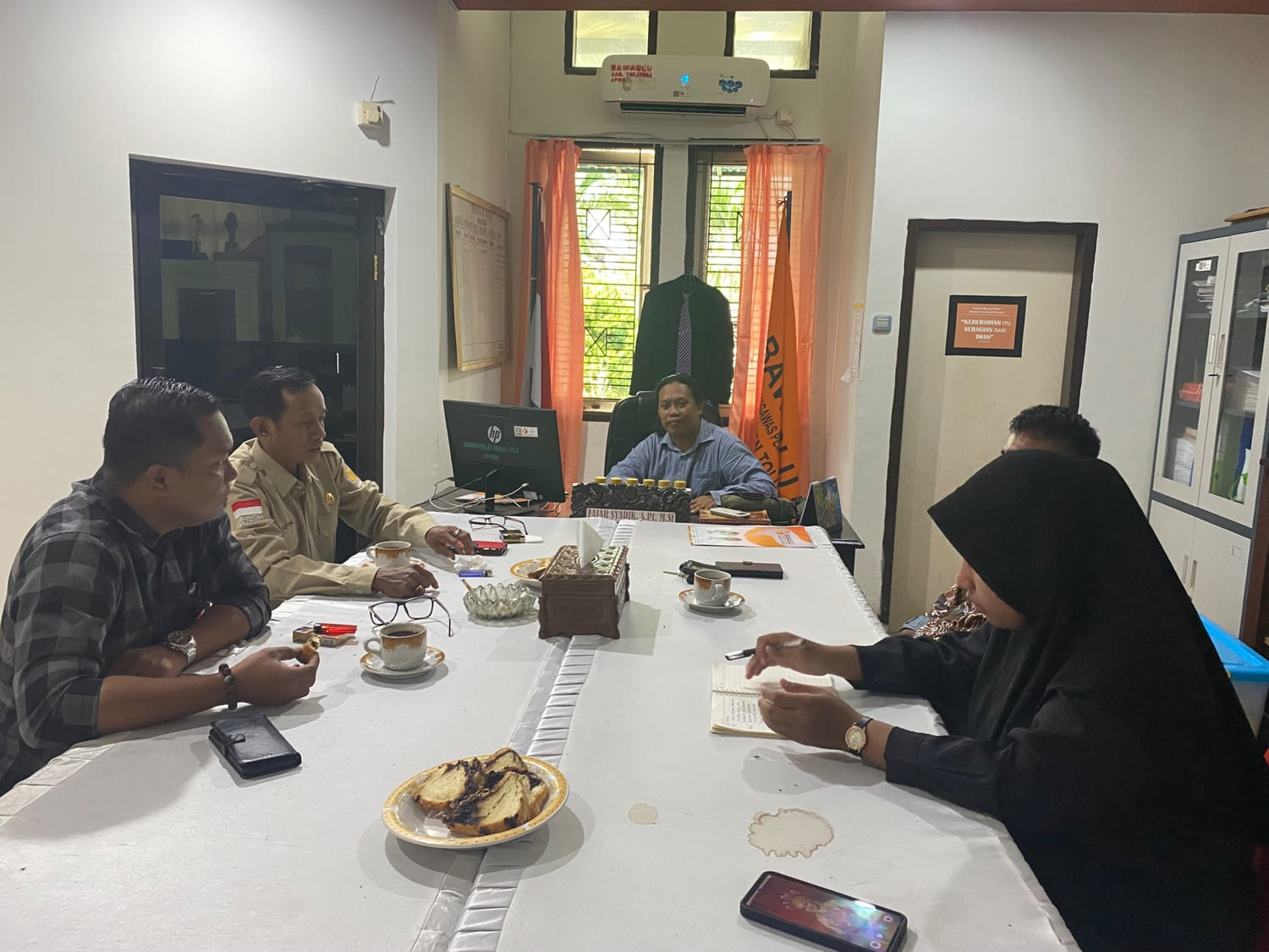 Rapat Internal Bawaslu Tolitoli 