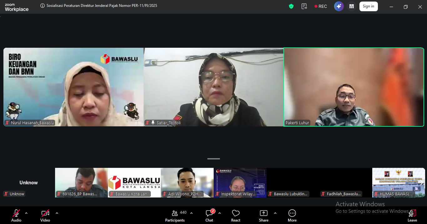 Bawaslu Tolitoli Ikuti Rapat Via Zoom