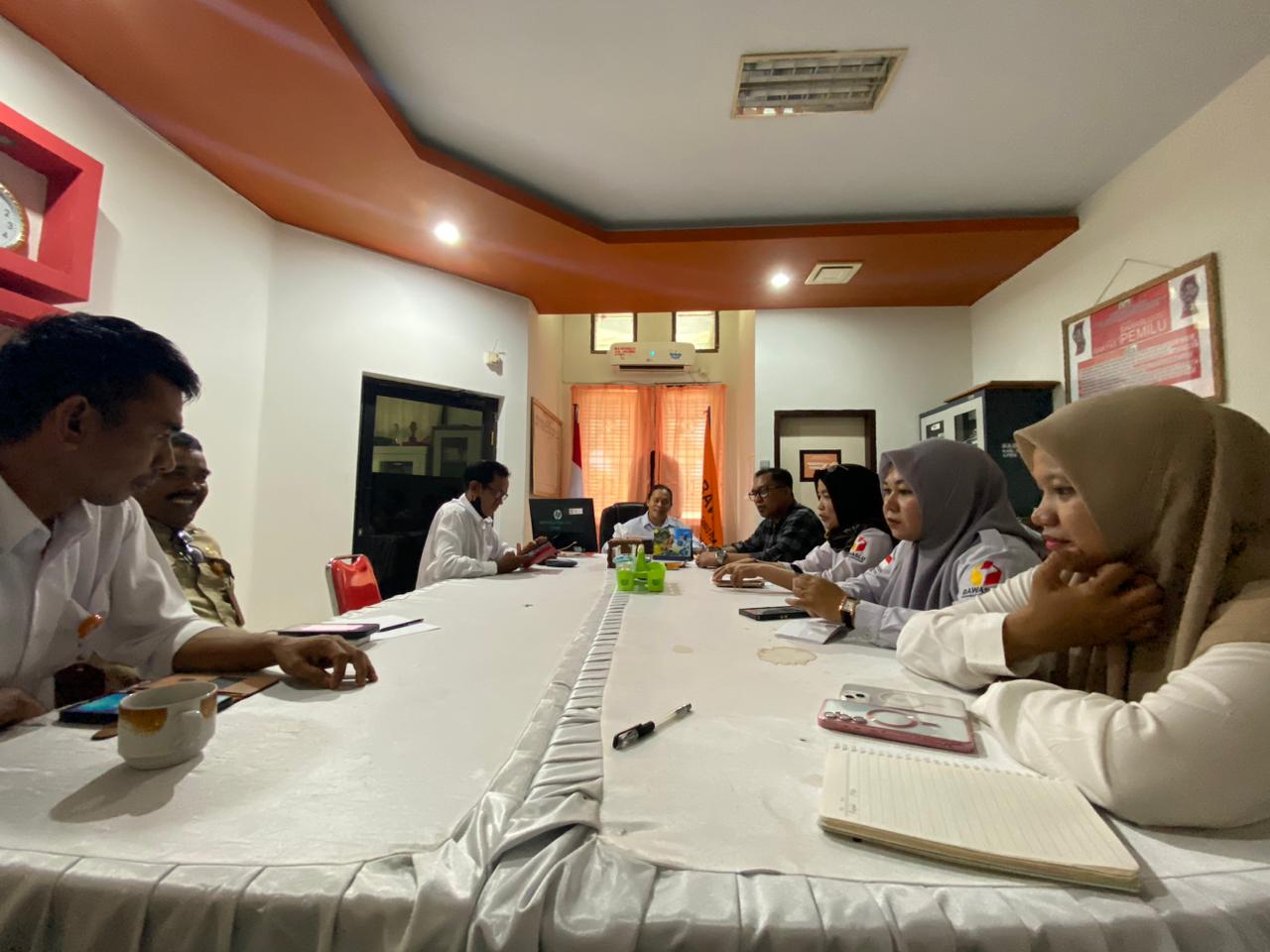Rapat Rutin Bawaslu Kabupaten Tolitoli