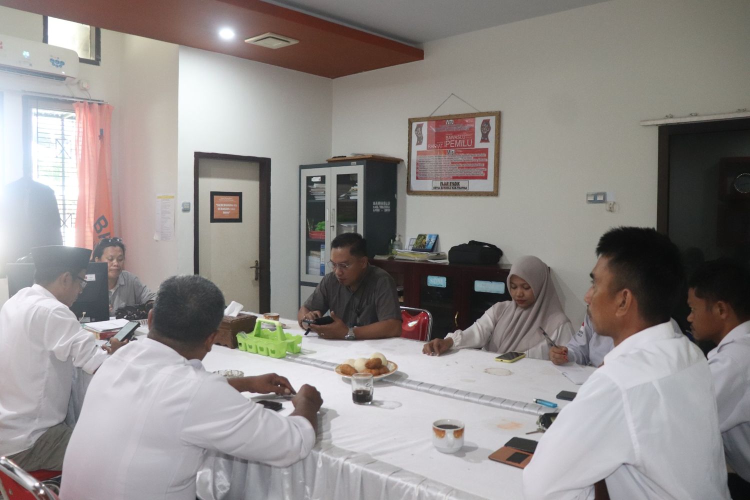 Bawaslu Tolitoli lakukan rapat membahas agenda Jumat berlian 