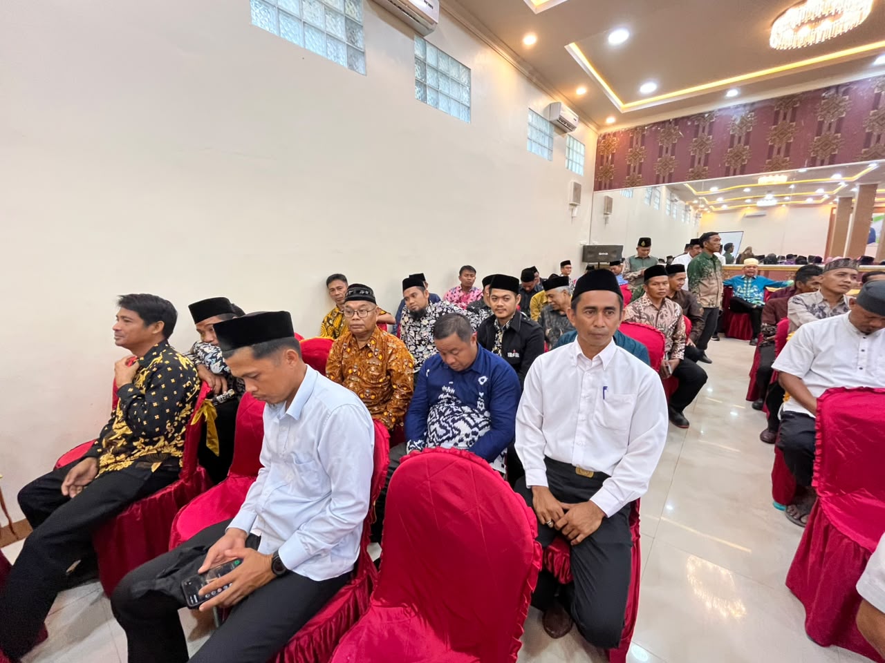 Korsek Bawaslu Kabupaten Tolitoli menghadiri undangan acara pelepasan Kepala Kantor Kementerian Agama Kabupaten Tolitoli