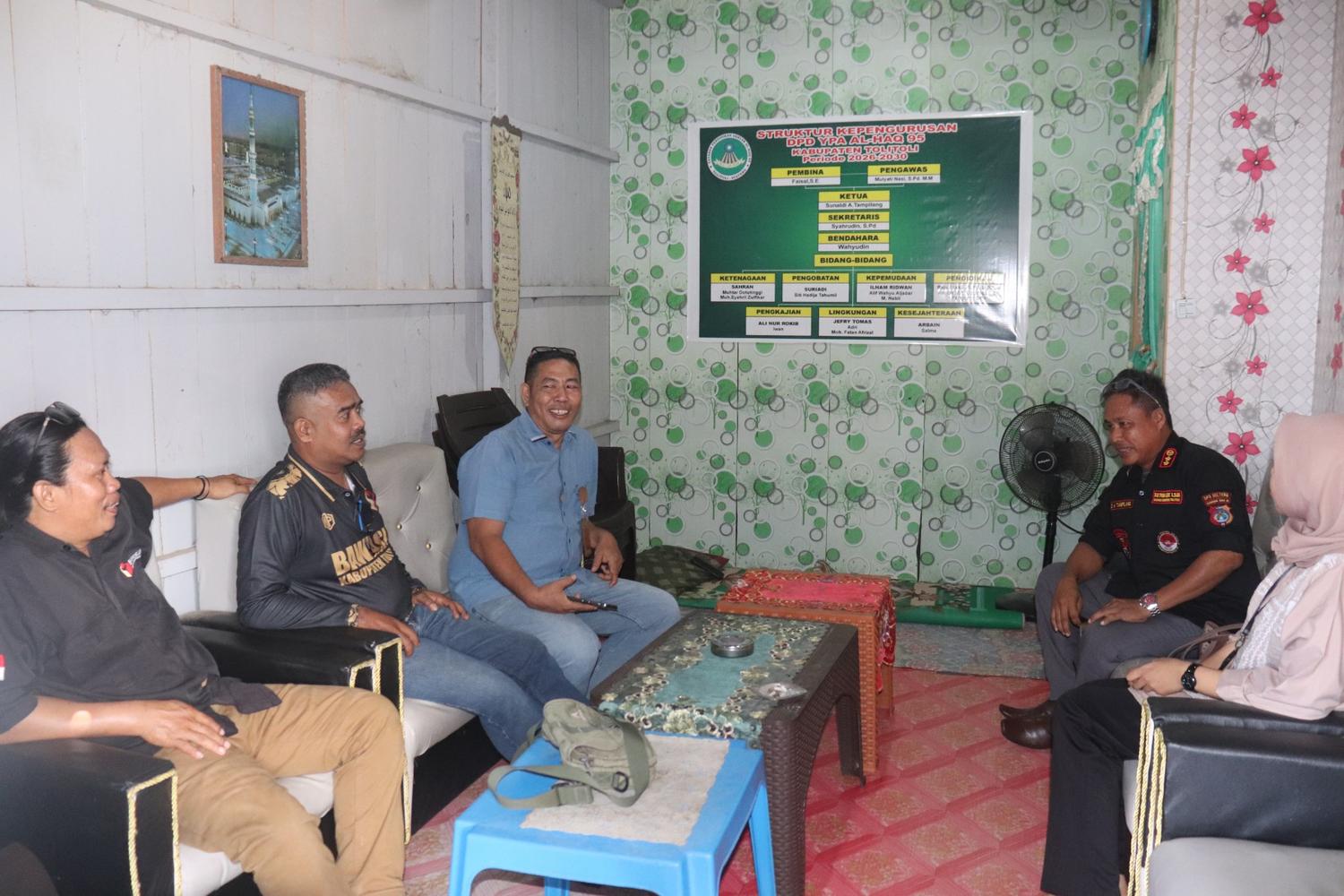 Ketua Bawaslu Tolitoli lakukan silaturahmi dengan Ketua RW II Kelurahan Sidoarjo