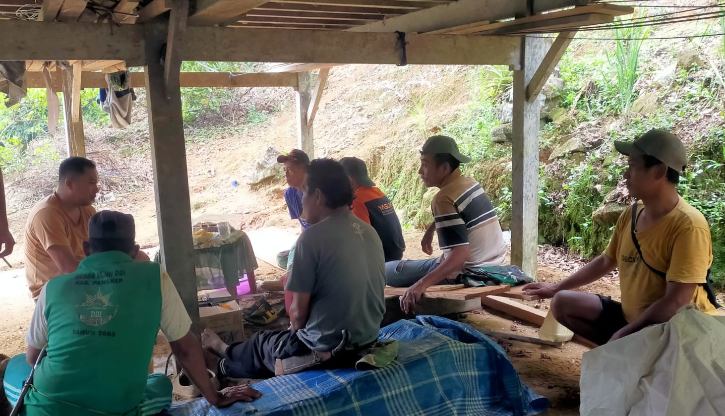 Kordiv HP2H melakukan Konsolidasi bersama masyarakat Desa Ogomoli