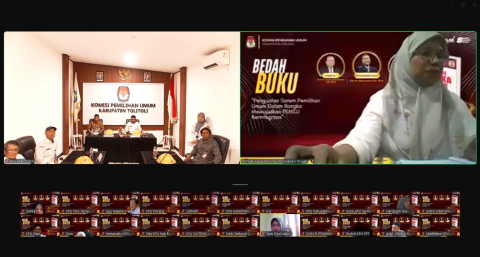Bawaslu Tolitoli ikuti Bedah Buku yang diselenggarakan KPU Tolitoli