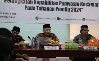 Ivan: Panwaslu Kelurahan/Desa Harus Aktif Bergerak Lakukan Pemetaan Masyarakat yang Memenuhi Syarat Pemilih