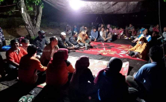 Pastikan Validitas Data Pemilih, Bawaslu Tolitoli Ajak Warga Desa Santigi Cek DPS
