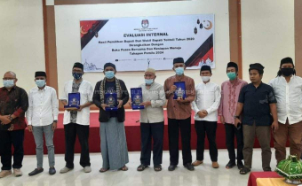 Ketua Bawaslu Tolitoli Hadiri Evaluasi Hasil PILKADA Tahun 2020