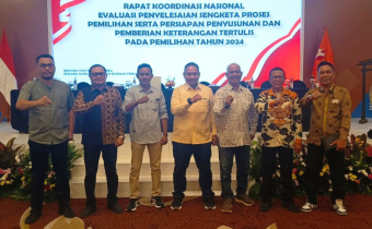 Bawaslu RI menggelar "Rapat Koordinasi Nasional Evaluasi Sengketa Pemilihan." Anggota Bawaslu Tolitoli, Abd. Fattah, hadir untuk mengevaluasi dan merencanakan langkah penyelesaian sengketa. Prof. Dr. Muhammad menekankan konsistensi Bawaslu, penggunaan peraturan yang berlaku, dan menjaga profesionalisme serta kepercayaan publik.