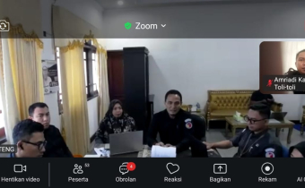 Pimpinan Mengikuti Zoom Terkait Persiapan Pendidikan Pengawasan Partisipatif Bersama Bawaslu Provinsi Sulawesi Tengah
