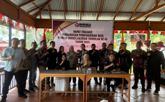 Rapat Evaluasi Pengawasan Pemutakhiran Data Pemilih Berkelanjutan Triwulan III