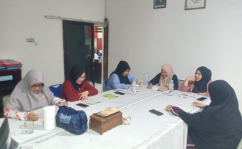 Srikandi Bawaslu Tolitoli Laksanakan Jumat Sehati