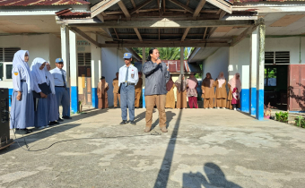 Ketua Bawaslu Kabupaten Tolitoli Dalam Sosialisasi