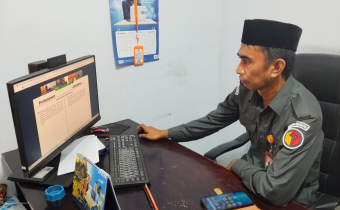 Bawaslu Tolitoli Dalam Mengikuti Rapat Rutin Sekretariat