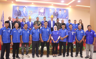 Foto bersama setelah acara Rakerda PAN di Hotel Mitra
