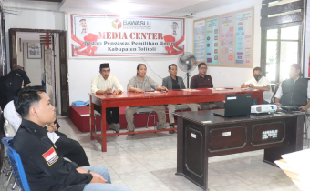 Bawaslu Tolitoli langsungkan rapat rutin matangkan persiapan giat memperingati HUT  ke-8 Bawaslu Kabupaten/Kota